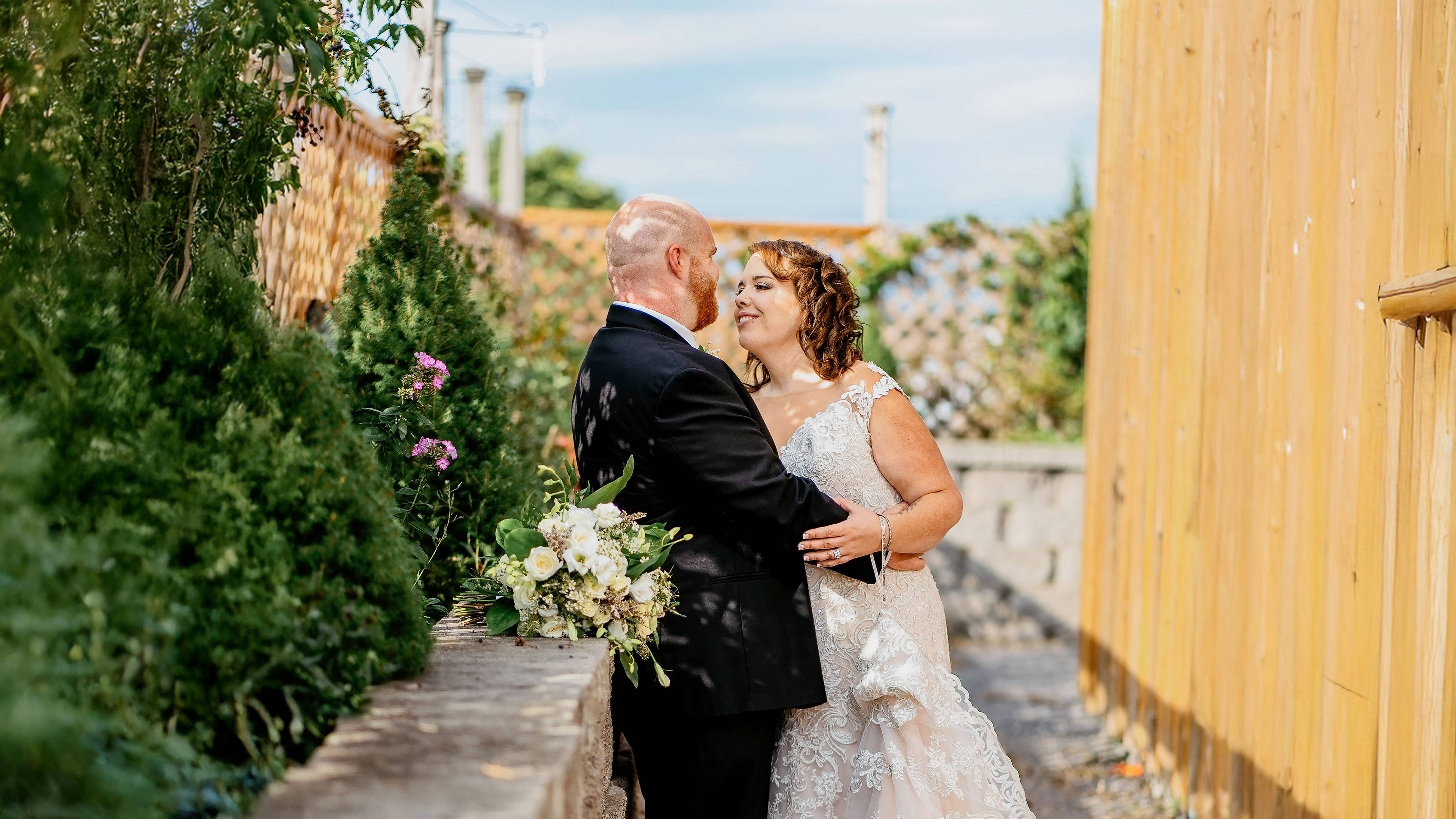 Victoria & Jeremy wedding film at Kings Catering